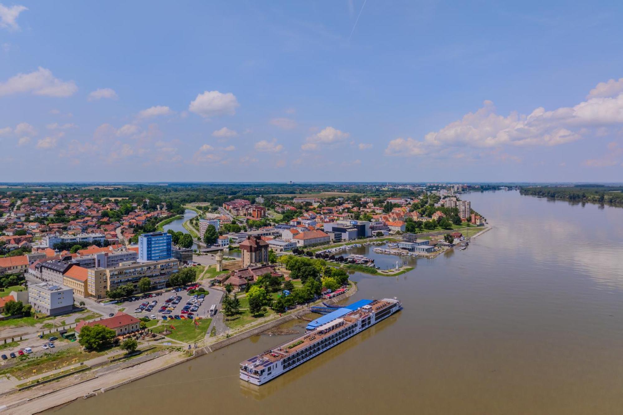 Apartman Sanda Vukovar Exterior photo